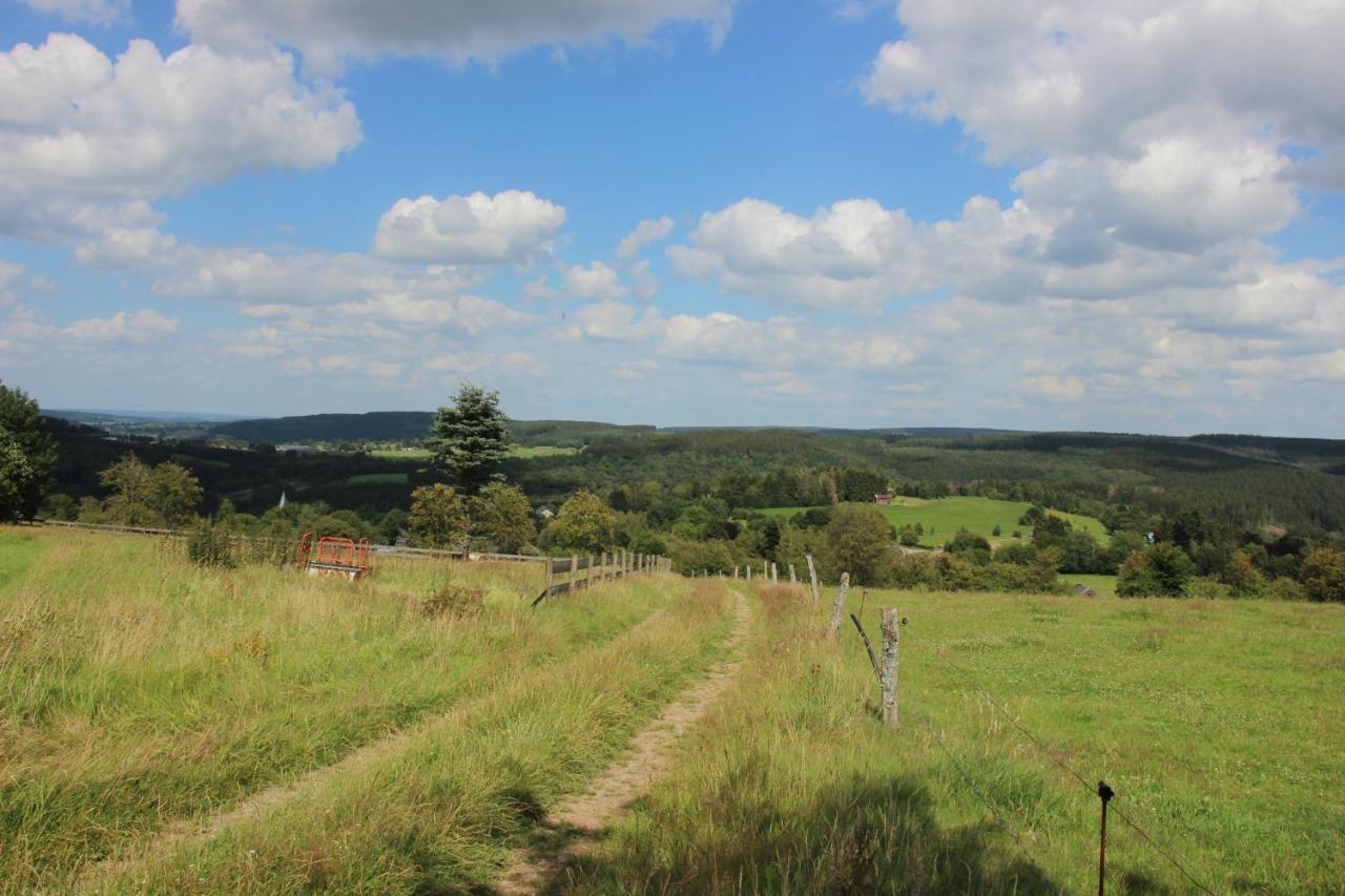 Beau Reveil Nature & Wellness - Gite 1 Manhay Exterior foto
